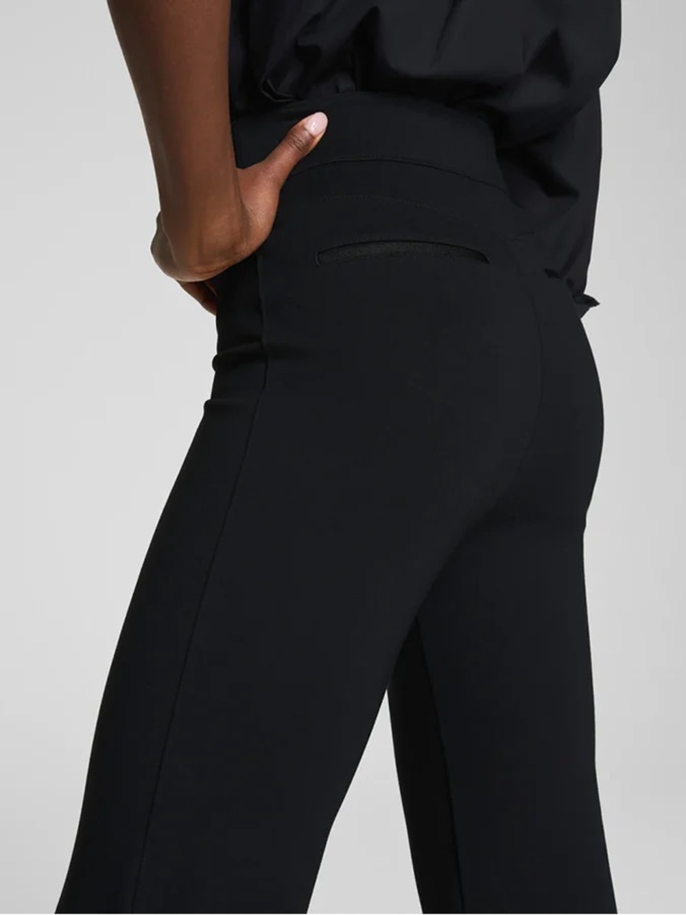Spanx SUPERSMOOTH PERFECTFIT PONTE FLARE PANT BLACK size small pull on 20252R - Picture 3 of 10
